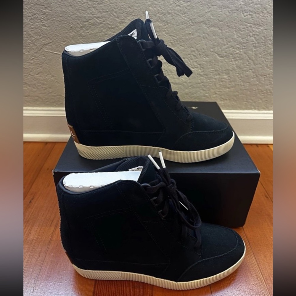 Sorel Out N About Wedge Boots, Women’s Size 9, Black/Sea Salt, Brand New w/ Box